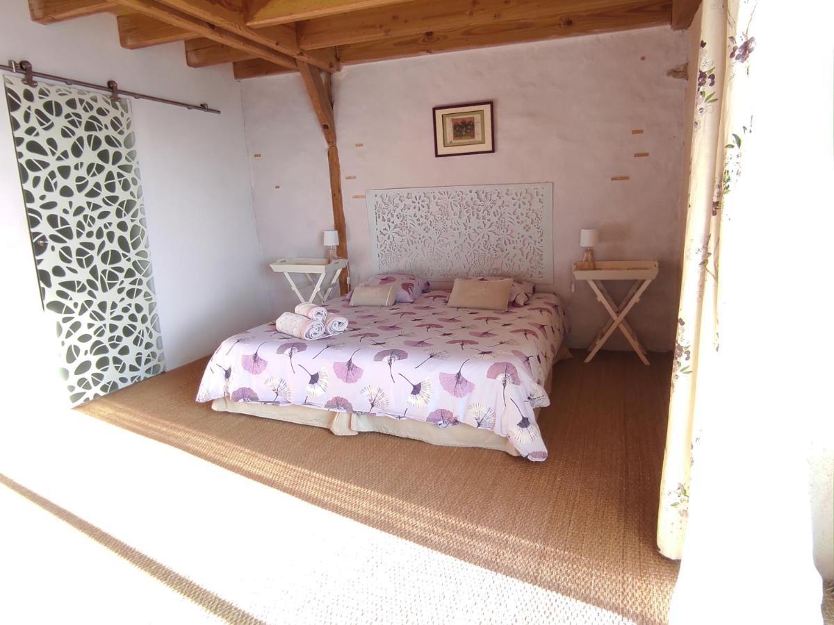 Bed and Breakfast Bout De Cote Lacam-dʼOurcet Esterno foto