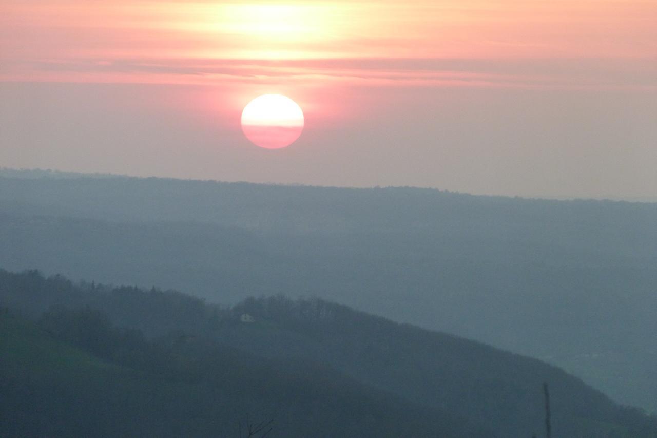 Bed and Breakfast Bout De Cote Lacam-dʼOurcet Esterno foto