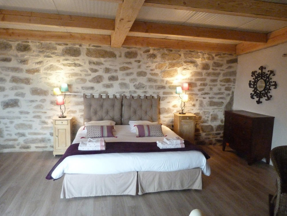 Bed and Breakfast Bout De Cote Lacam-dʼOurcet Esterno foto