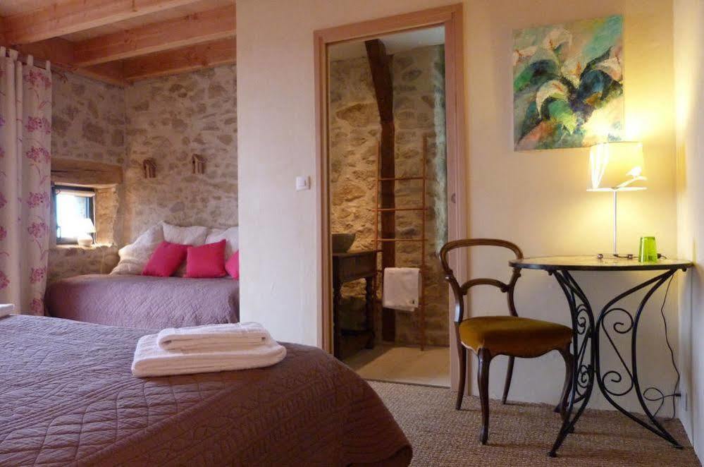 Bed and Breakfast Bout De Cote Lacam-dʼOurcet Esterno foto
