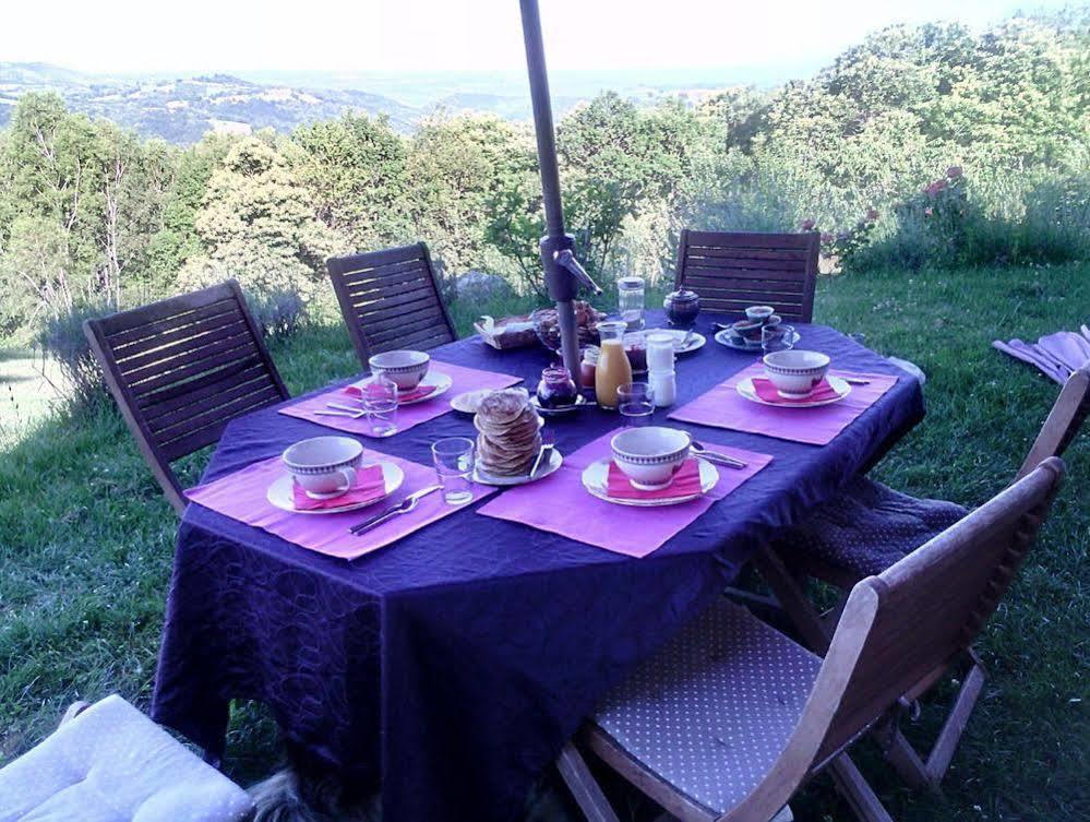 Bed and Breakfast Bout De Cote Lacam-dʼOurcet Esterno foto
